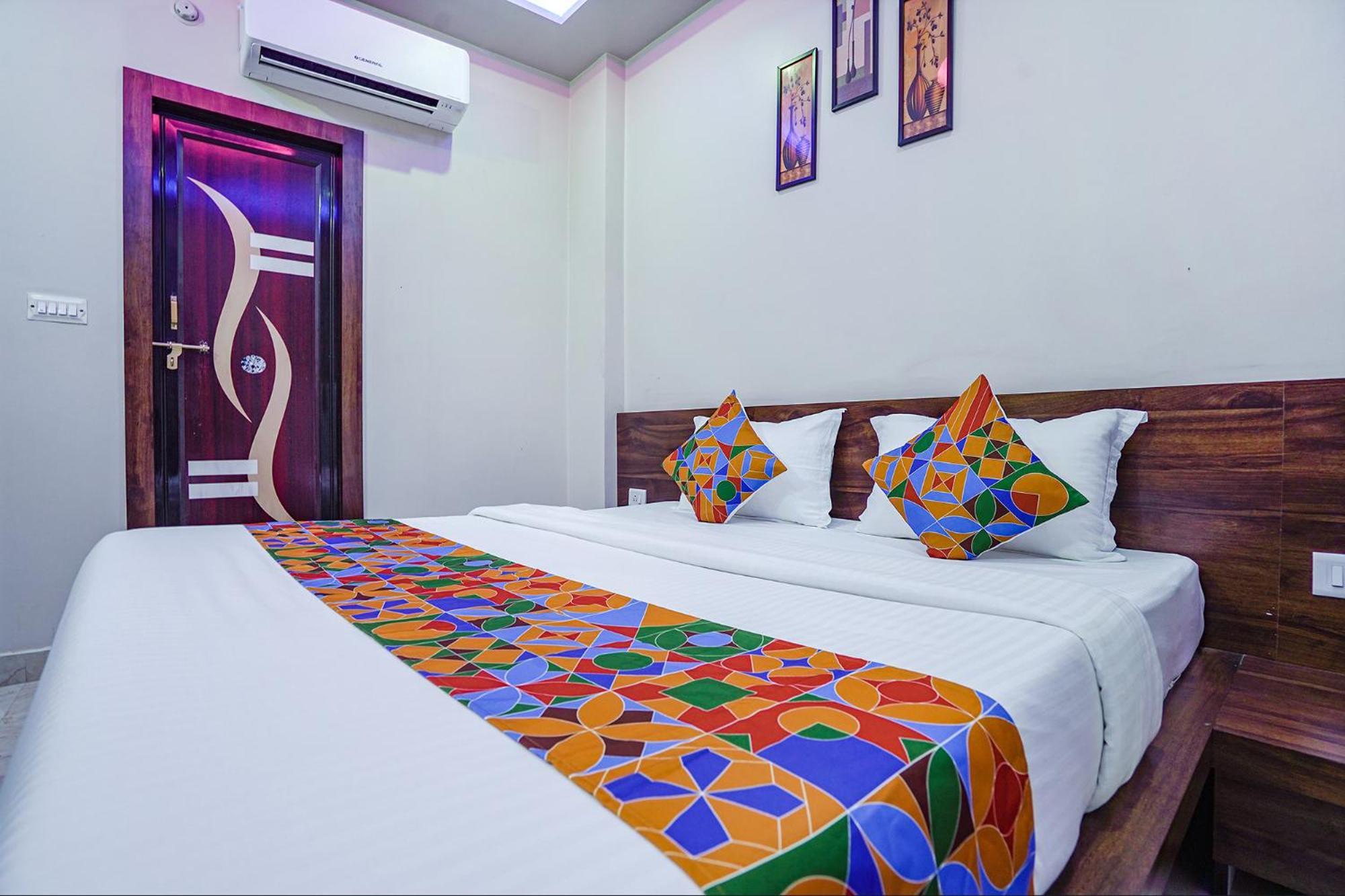 Fabhotel Nandini Grand Kakarmatha Kültér fotó
